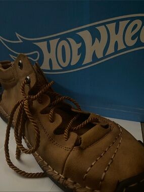 Nikon Brown Leather Chukka Boots with Rope Laces